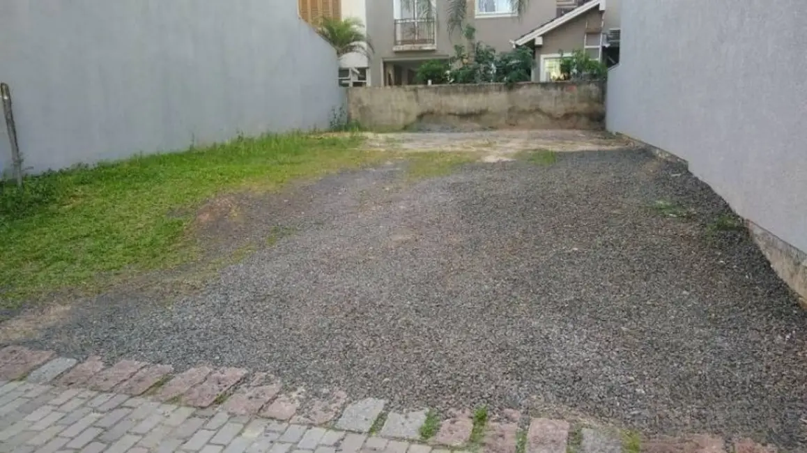 Foto 1 de Terreno / Lote à venda, 144m2 em Porto Alegre - RS