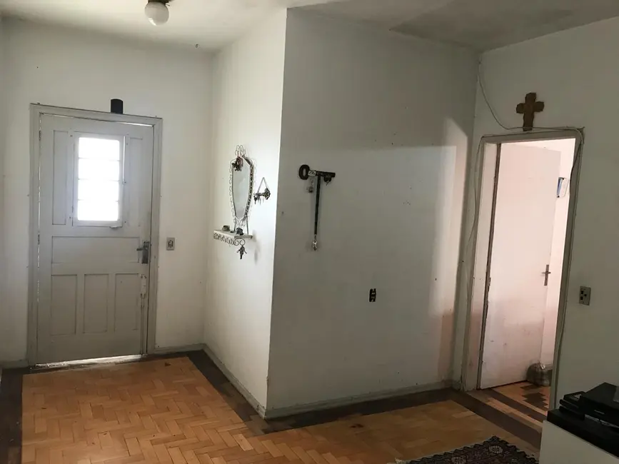 Casa com 2 quartos à venda, 77m2 em Vila Ipiranga, Porto Alegre - RS - imagem 6 Foto 6 de Casa com 2 quartos à venda, 77m2 em Vila Ipiranga, Porto Alegre - RS