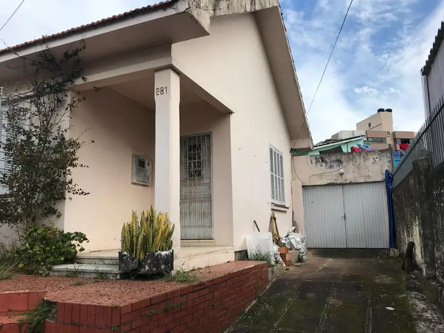 Casa com 2 quartos à venda, 77m2 em Vila Ipiranga, Porto Alegre - RS - imagem 4 Foto 4 de Casa com 2 quartos à venda, 77m2 em Vila Ipiranga, Porto Alegre - RS
