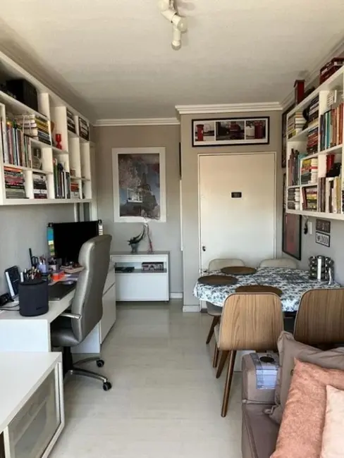 Foto 6 de Apartamento com 3 quartos à venda, 72m2 em Jardim Itu Sabará, Porto Alegre - RS