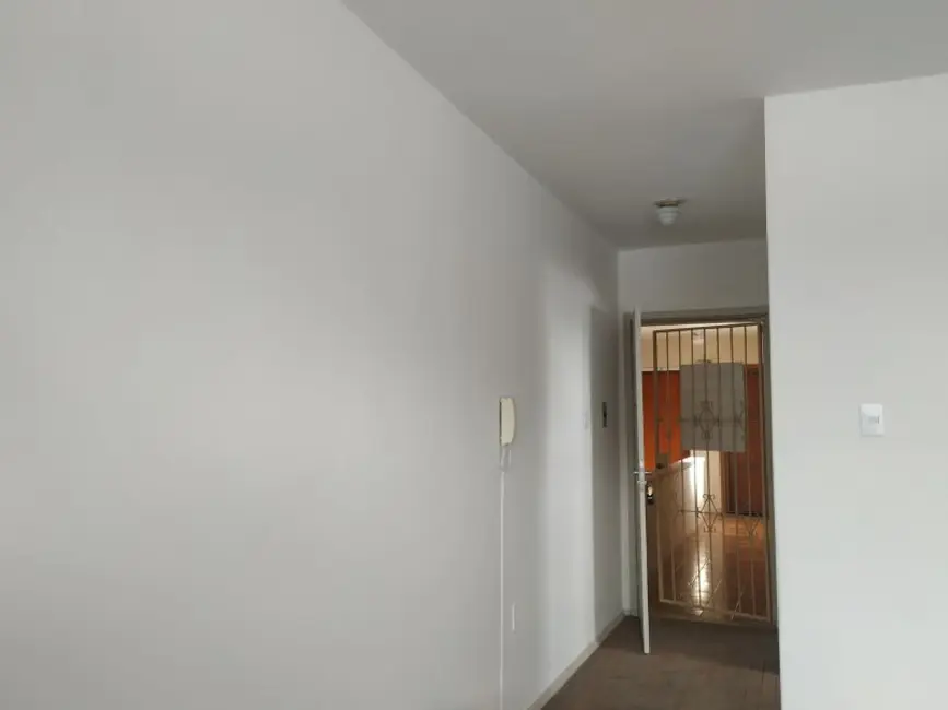 Foto 1 de Kitnet com 1 quarto à venda, 26m2 em Menino Deus, Porto Alegre - RS