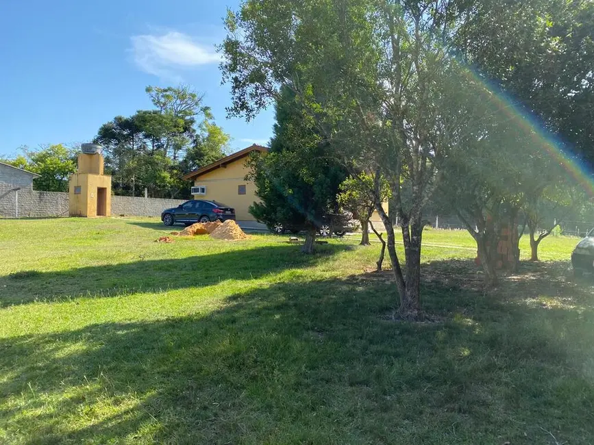 Chácara com 2 quartos à venda, 20424m2 em Viamao - RS - imagem 4 Foto 4 de Chácara com 2 quartos à venda, 20424m2 em Viamao - RS
