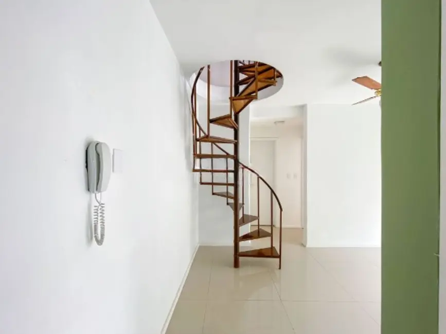 Foto 4 de Cobertura com 2 quartos à venda, 92m2 em Petrópolis, Porto Alegre - RS