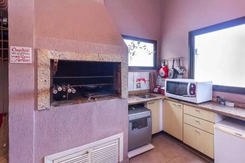 Cobertura com 3 quartos à venda, 134m2 em Santana, Porto Alegre - RS - imagem 5 Foto 5 de Cobertura com 3 quartos à venda, 134m2 em Santana, Porto Alegre - RS