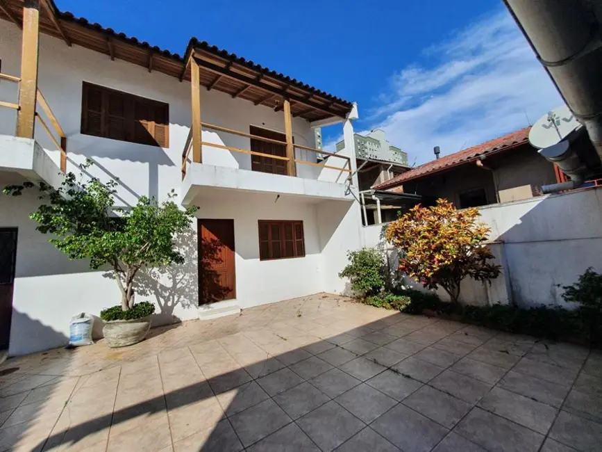 Foto 1 de Casa com 5 quartos à venda, 290m2 em Glória, Porto Alegre - RS