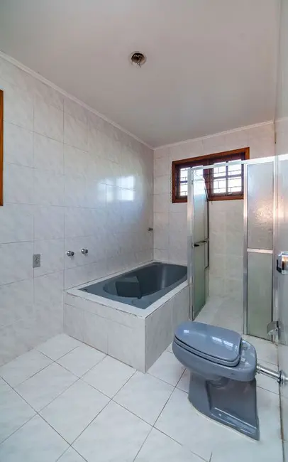 Foto 8 de Casa com 3 quartos à venda, 260m2 em Jardim Itu Sabará, Porto Alegre - RS
