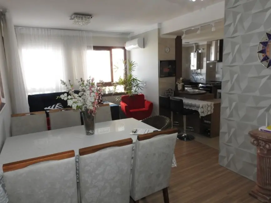 Foto 1 de Apartamento com 2 quartos à venda, 82m2 em Menino Deus, Porto Alegre - RS