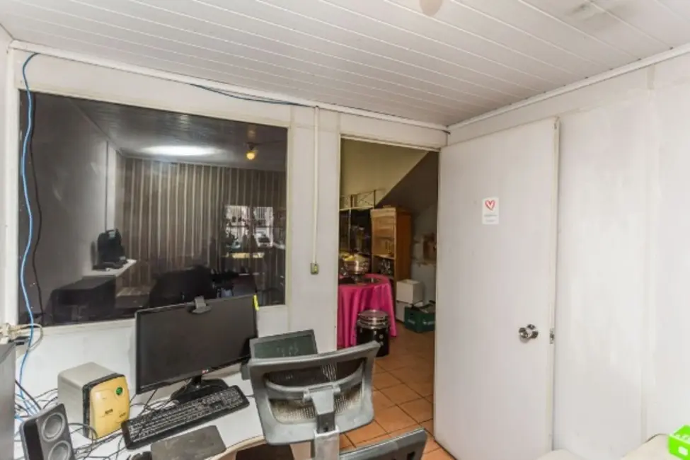 Foto 4 de Loja à venda, 700m2 em Petrópolis, Porto Alegre - RS
