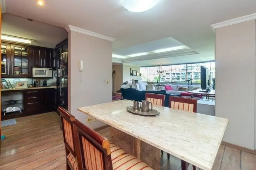 Foto 6 de Apartamento com 3 quartos à venda, 123m2 em Petrópolis, Porto Alegre - RS