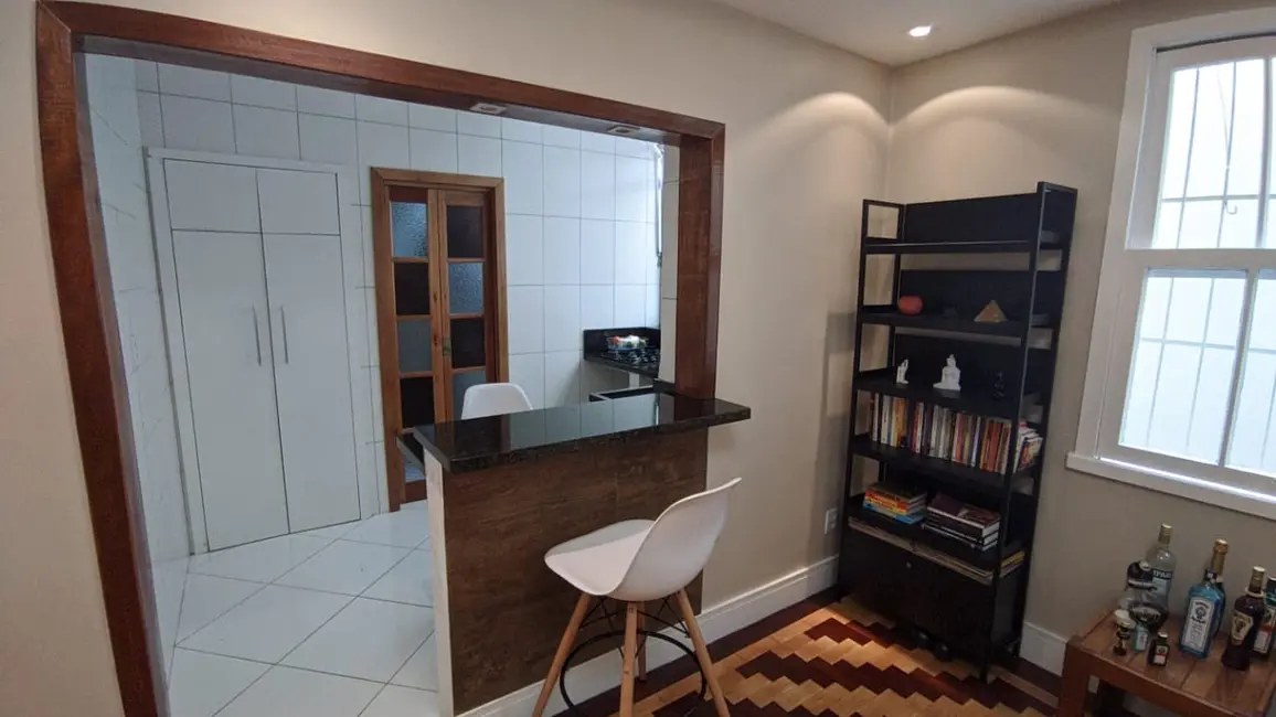 Foto 9 de Apartamento com 1 quarto à venda, 60m2 em Floresta, Porto Alegre - RS