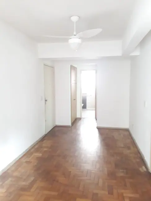 Foto 3 de Apartamento com 1 quarto à venda, 53m2 em Vila Ipiranga, Porto Alegre - RS