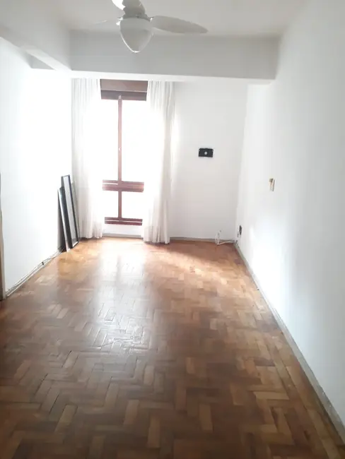 Foto 4 de Apartamento com 1 quarto à venda, 53m2 em Vila Ipiranga, Porto Alegre - RS