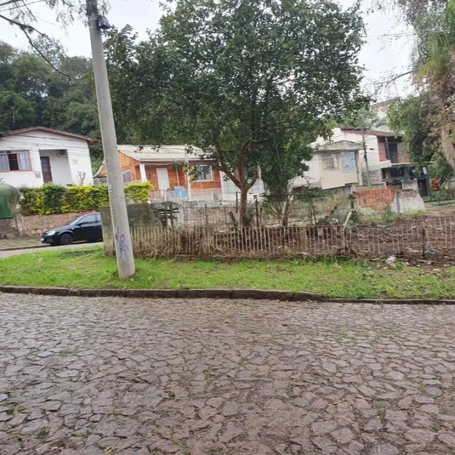 Foto 2 de Terreno / Lote à venda, 324m2 em Jardim Itu Sabará, Porto Alegre - RS