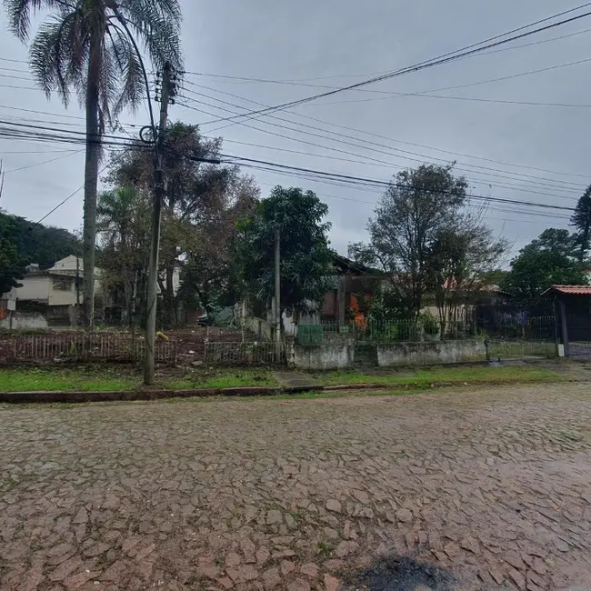 Foto 3 de Terreno / Lote à venda, 324m2 em Jardim Itu Sabará, Porto Alegre - RS