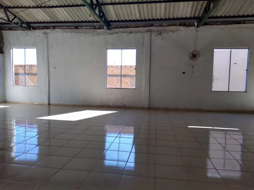 Foto 7 de Sala Comercial à venda, 214m2 em Confresa - MT
