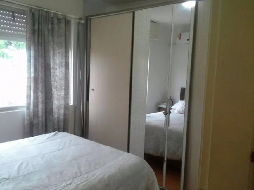 Foto 7 de Apartamento com 1 quarto à venda, 39m2 em Santo Antônio, Porto Alegre - RS