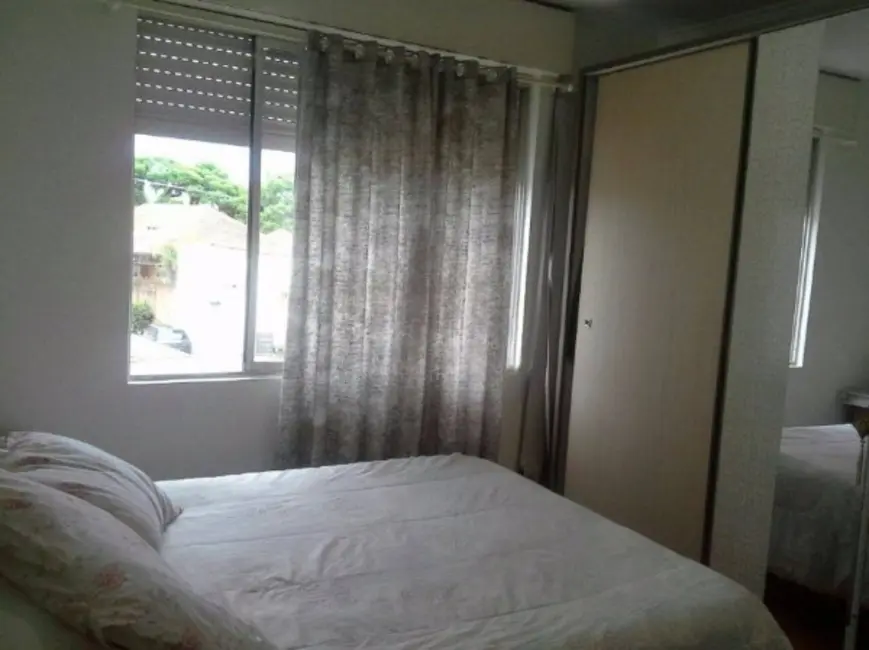 Foto 5 de Apartamento com 1 quarto à venda, 39m2 em Santo Antônio, Porto Alegre - RS