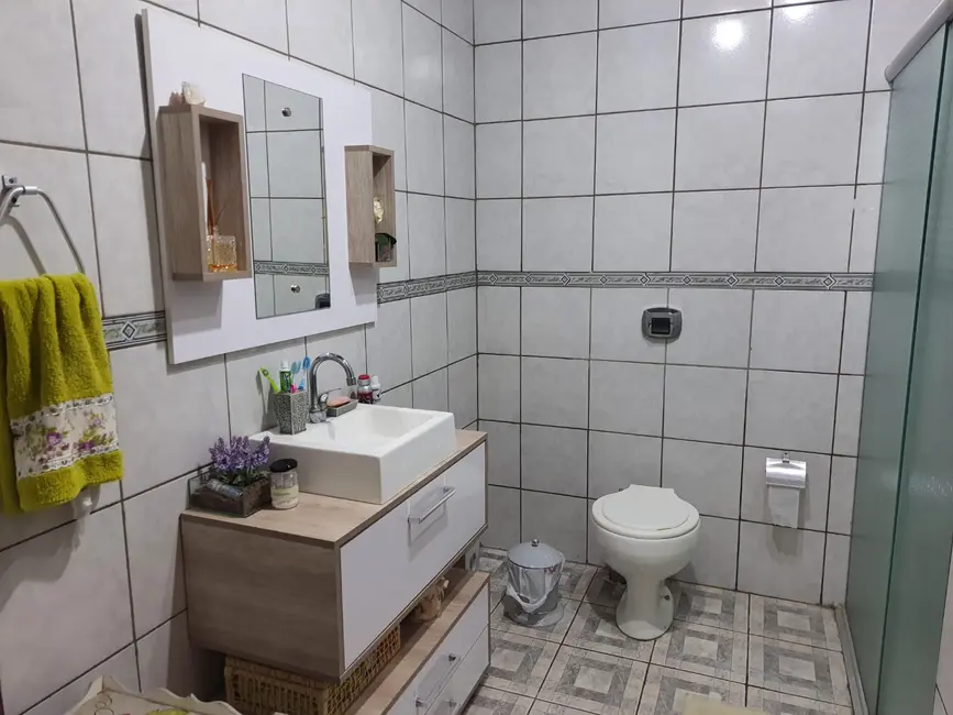 Foto 7 de Casa com 2 quartos à venda, 54m2 em Cristal, Porto Alegre - RS