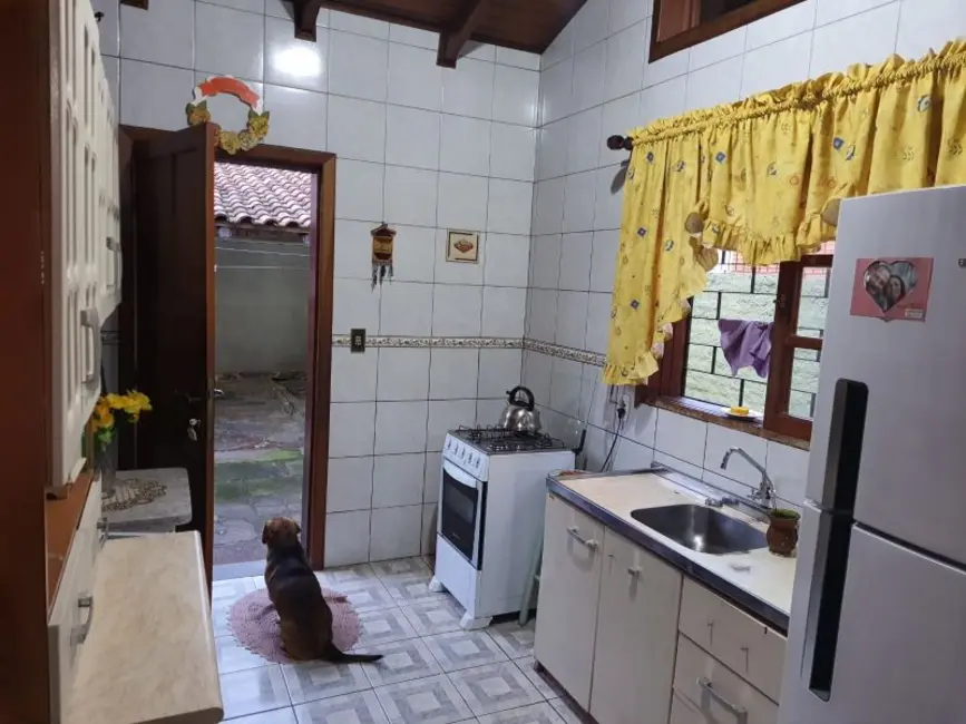 Foto 3 de Casa com 2 quartos à venda, 54m2 em Cristal, Porto Alegre - RS
