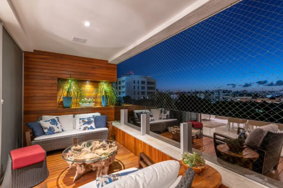 Apartamento com 4 quartos à venda, 316m2 em Vila Ipiranga, Porto Alegre - RS - imagem 3 Foto 3 de Apartamento com 4 quartos à venda, 316m2 em Vila Ipiranga, Porto Alegre - RS