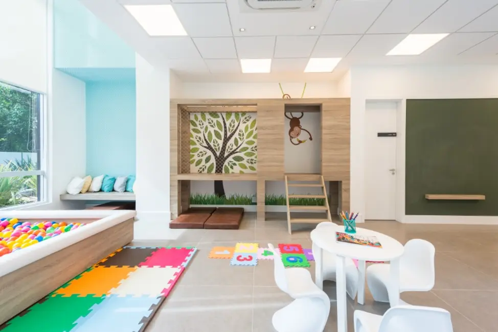 Apartamento com 3 quartos à venda, 409m2 em Vila Ipiranga, Porto Alegre - RS - imagem 3 Foto 3 de Apartamento com 3 quartos à venda, 409m2 em Vila Ipiranga, Porto Alegre - RS