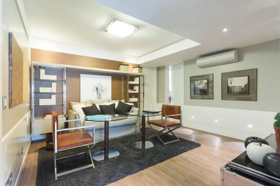 Foto 4 de Apartamento com 3 quartos à venda, 308m2 em Vila Ipiranga, Porto Alegre - RS