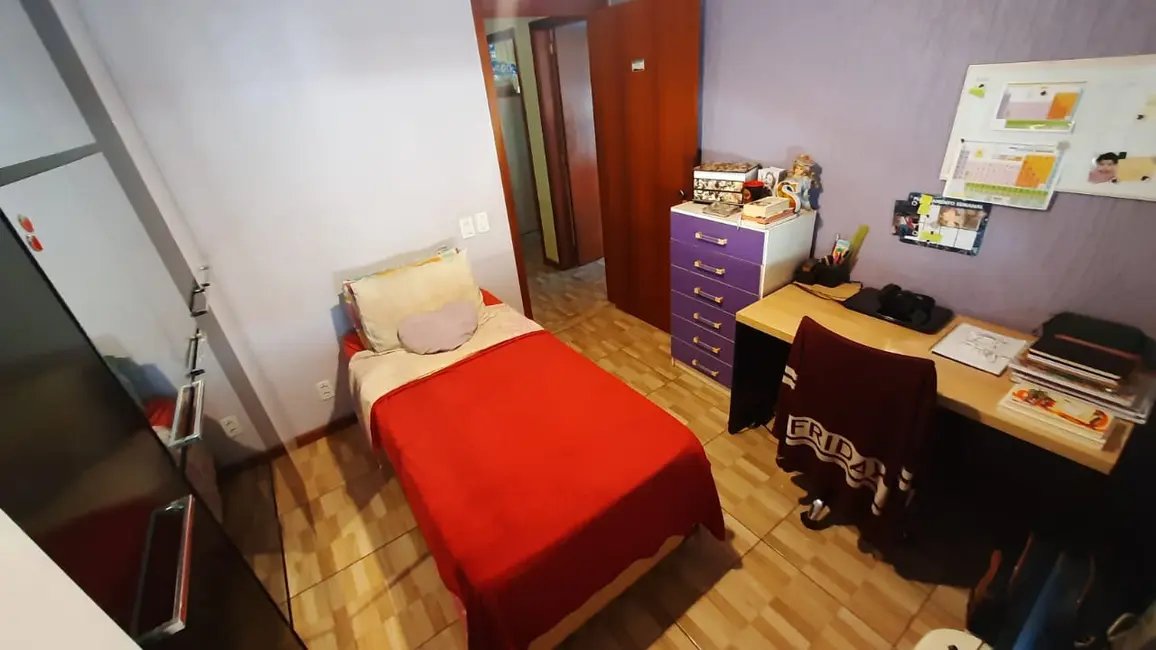 Apartamento com 3 quartos à venda, 80m2 em Vila Ipiranga, Porto Alegre - RS - imagem 8 Foto 8 de Apartamento com 3 quartos à venda, 80m2 em Vila Ipiranga, Porto Alegre - RS