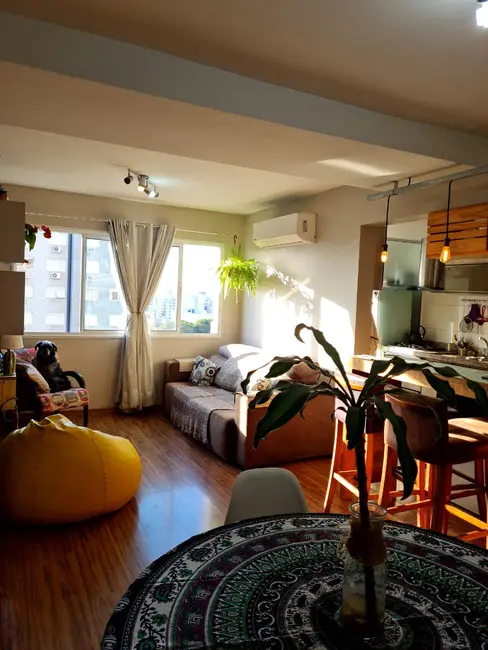 Foto 3 de Apartamento com 3 quartos à venda, 82m2 em Santana, Porto Alegre - RS