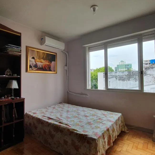 Foto 6 de Kitnet com 1 quarto à venda, 33m2 em São João, Porto Alegre - RS