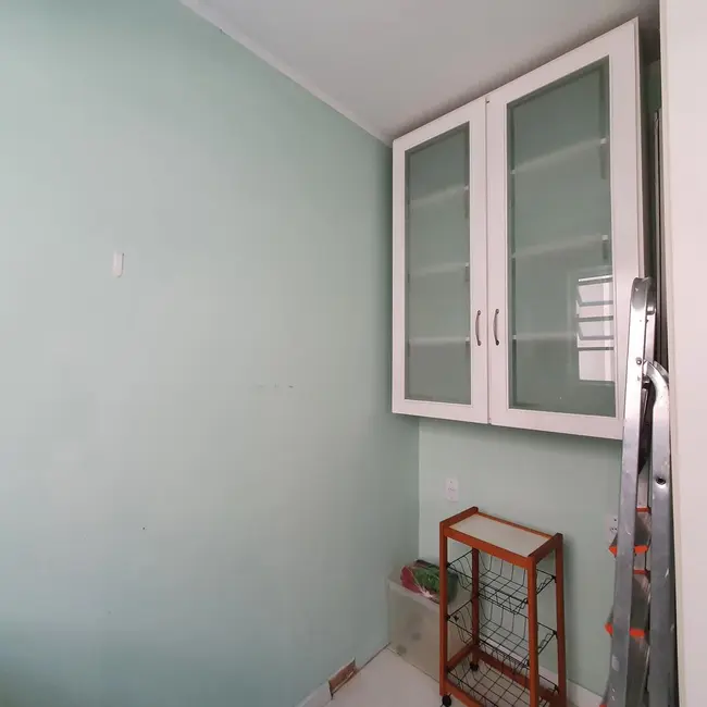 Apartamento com 3 quartos à venda, 92m2 em Menino Deus, Porto Alegre - RS - imagem 8 Foto 8 de Apartamento com 3 quartos à venda, 92m2 em Menino Deus, Porto Alegre - RS