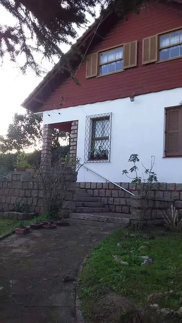 Casa com 4 quartos à venda, 176m2 em Centro, Sertao Santana - RS - imagem 3 Foto 3 de Casa com 4 quartos à venda, 176m2 em Centro, Sertao Santana - RS