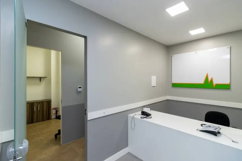 Foto 32 de Sala Comercial para alugar, 479m2 em Porto Alegre - RS