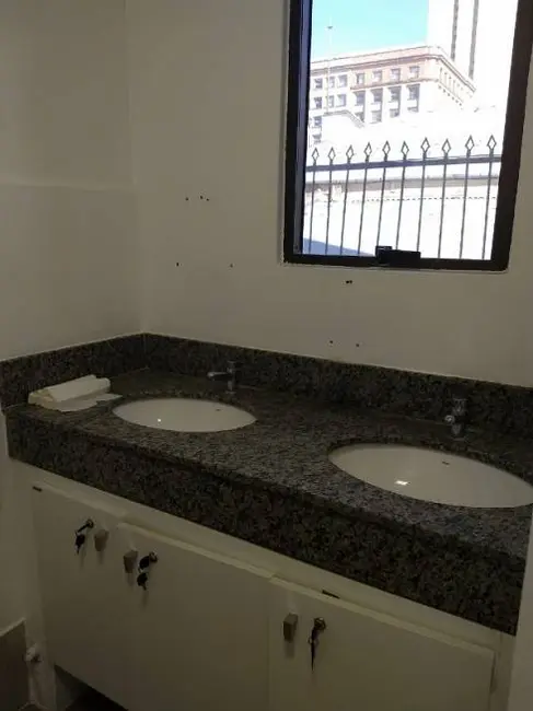 Foto 38 de Sala Comercial para alugar, 479m2 em Porto Alegre - RS