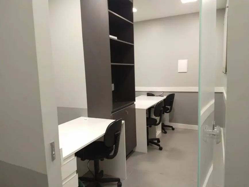 Foto 36 de Sala Comercial para alugar, 479m2 em Porto Alegre - RS