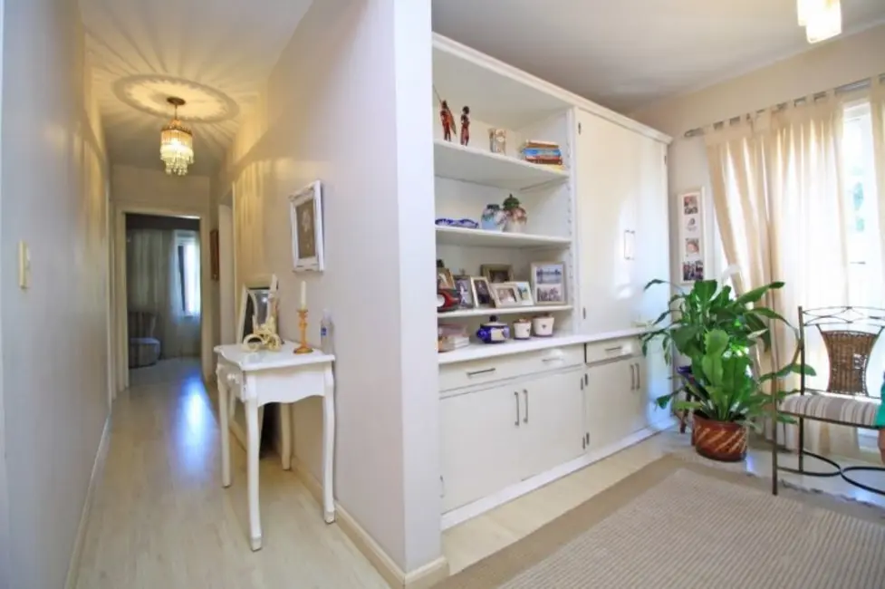 Foto 4 de Apartamento com 2 quartos à venda, 75m2 em Mont Serrat, Porto Alegre - RS