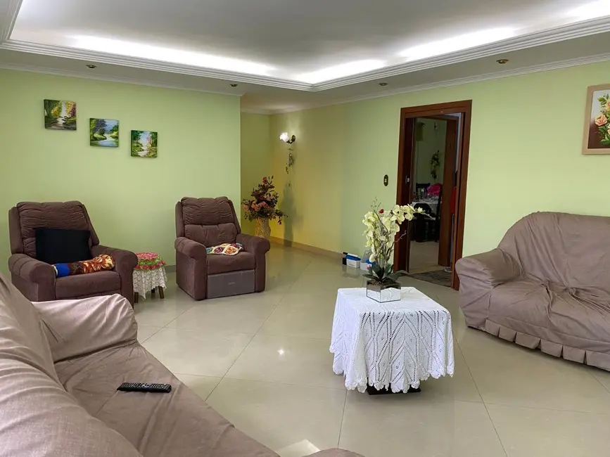 Casa com 3 quartos à venda, 160m2 em Cristal, Porto Alegre - RS - imagem 5 Foto 5 de Casa com 3 quartos à venda, 160m2 em Cristal, Porto Alegre - RS