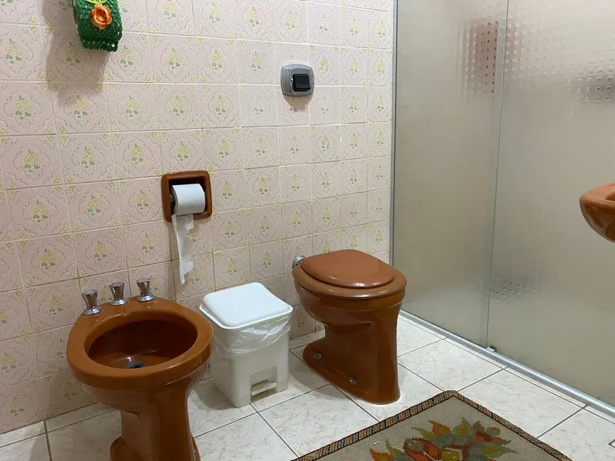 Casa com 3 quartos à venda, 160m2 em Cristal, Porto Alegre - RS - imagem 9 Foto 9 de Casa com 3 quartos à venda, 160m2 em Cristal, Porto Alegre - RS