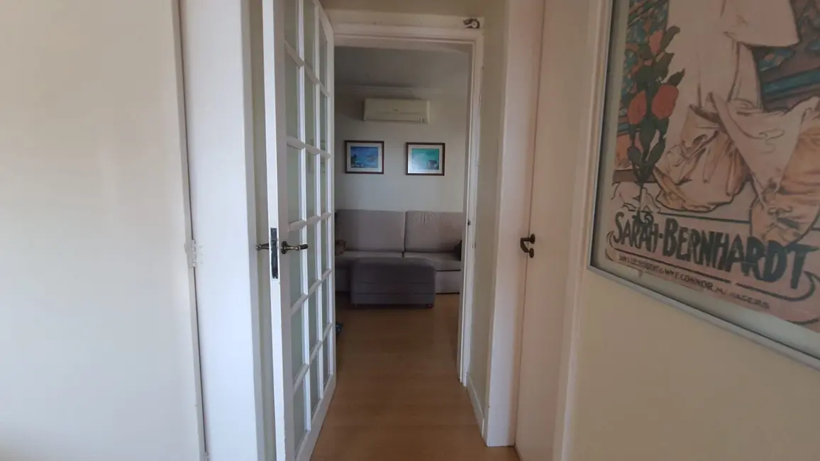 Apartamento com 2 quartos à venda, 74m2 em Higienópolis, Porto Alegre - RS - imagem 7 Foto 7 de Apartamento com 2 quartos à venda, 74m2 em Higienópolis, Porto Alegre - RS