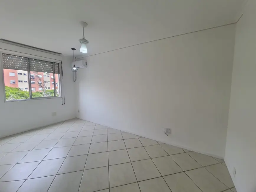 Foto 1 de Apartamento com 1 quarto à venda, 43m2 em Jardim Itu Sabará, Porto Alegre - RS
