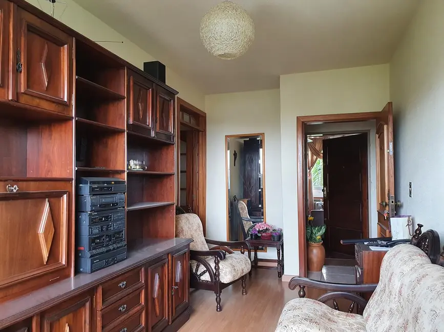 Foto 3 de Apartamento com 3 quartos à venda, 72m2 em Jardim Itu Sabará, Porto Alegre - RS