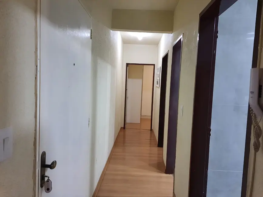 Foto 3 de Apartamento com 2 quartos à venda, 56m2 em Jardim Itu Sabará, Porto Alegre - RS
