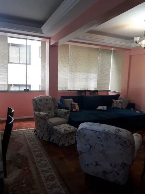 Apartamento com 2 quartos à venda, 113m2 em Independência, Porto Alegre - RS - imagem 3 Foto 3 de Apartamento com 2 quartos à venda, 113m2 em Independência, Porto Alegre - RS