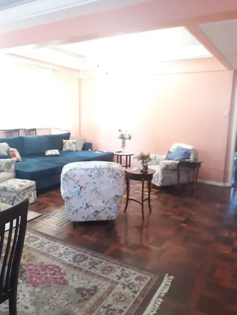 Apartamento com 2 quartos à venda, 113m2 em Independência, Porto Alegre - RS - imagem 1 Foto 1 de Apartamento com 2 quartos à venda, 113m2 em Independência, Porto Alegre - RS