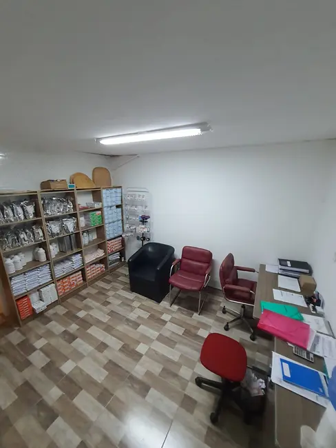 Loja à venda, 41m2 em Porto Alegre - RS - imagem 8 Foto 8 de Loja à venda, 41m2 em Porto Alegre - RS