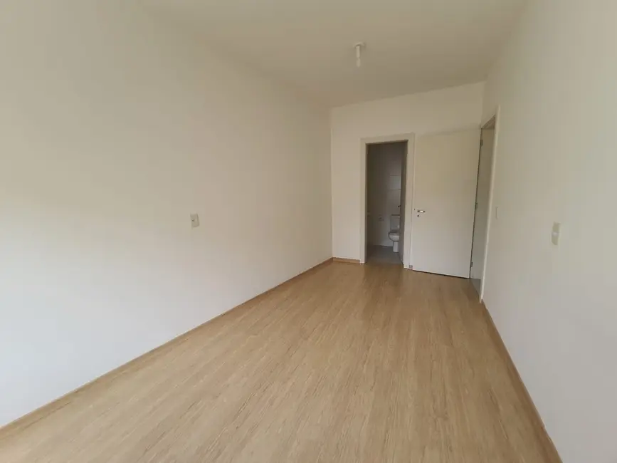 Foto 9 de Apartamento com 2 quartos à venda, 73m2 em Menino Deus, Porto Alegre - RS