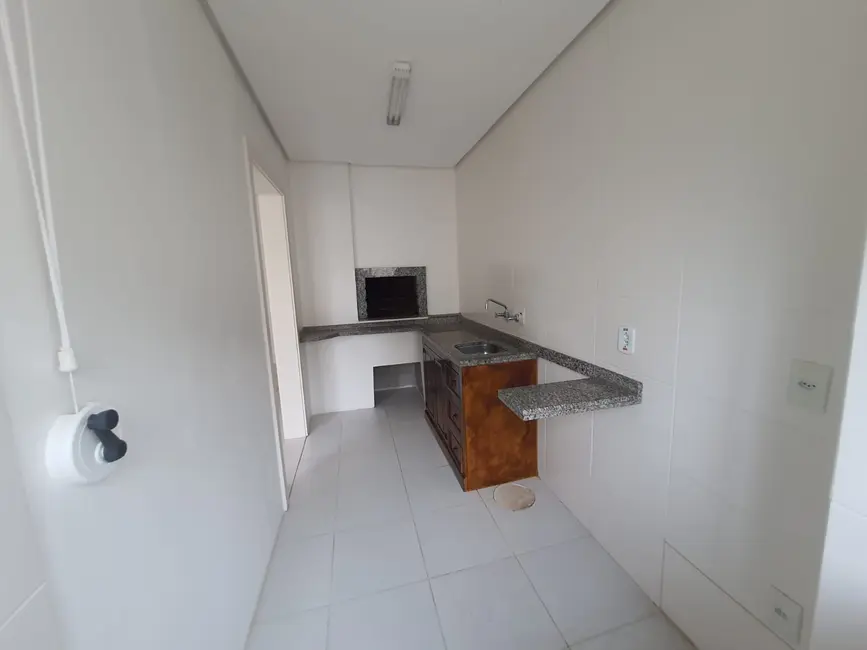 Foto 5 de Apartamento com 2 quartos à venda, 73m2 em Menino Deus, Porto Alegre - RS
