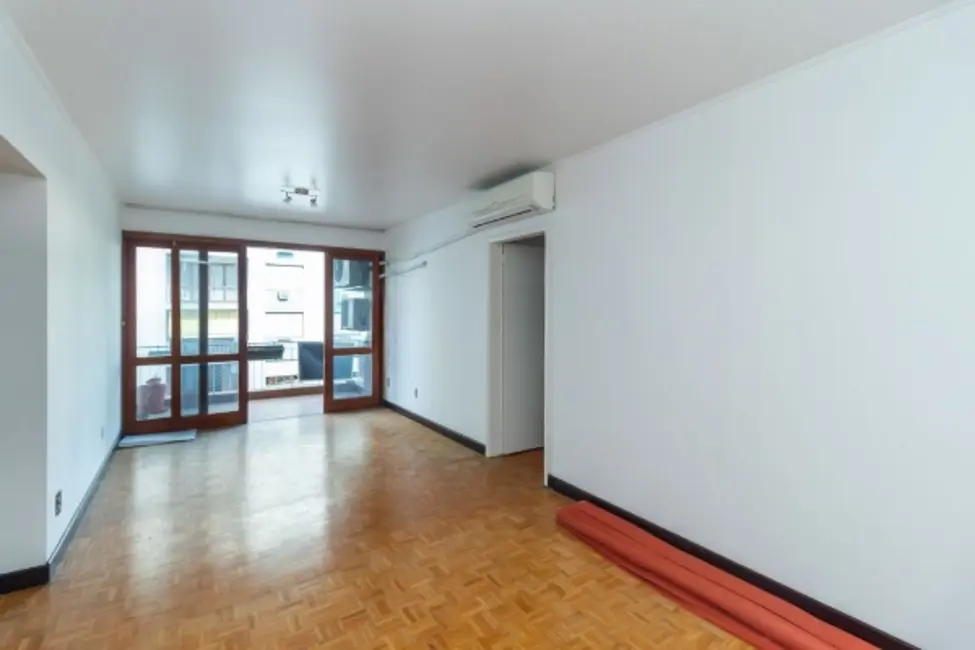 Foto 2 de Apartamento com 3 quartos à venda, 129m2 em Jardim Lindóia, Porto Alegre - RS