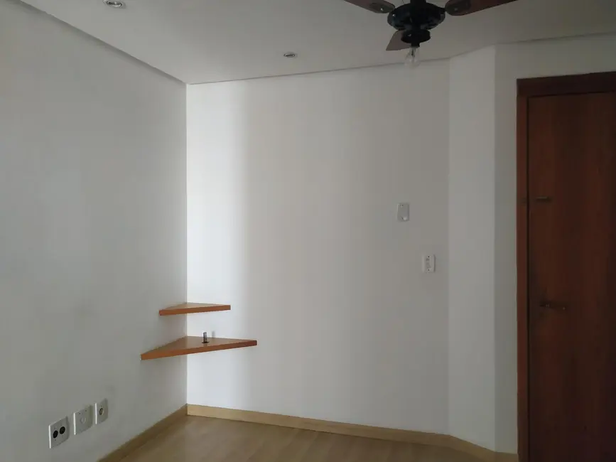 Sala Comercial à venda, 32m2 em Menino Deus, Porto Alegre - RS - imagem 7 Foto 7 de Sala Comercial à venda, 32m2 em Menino Deus, Porto Alegre - RS