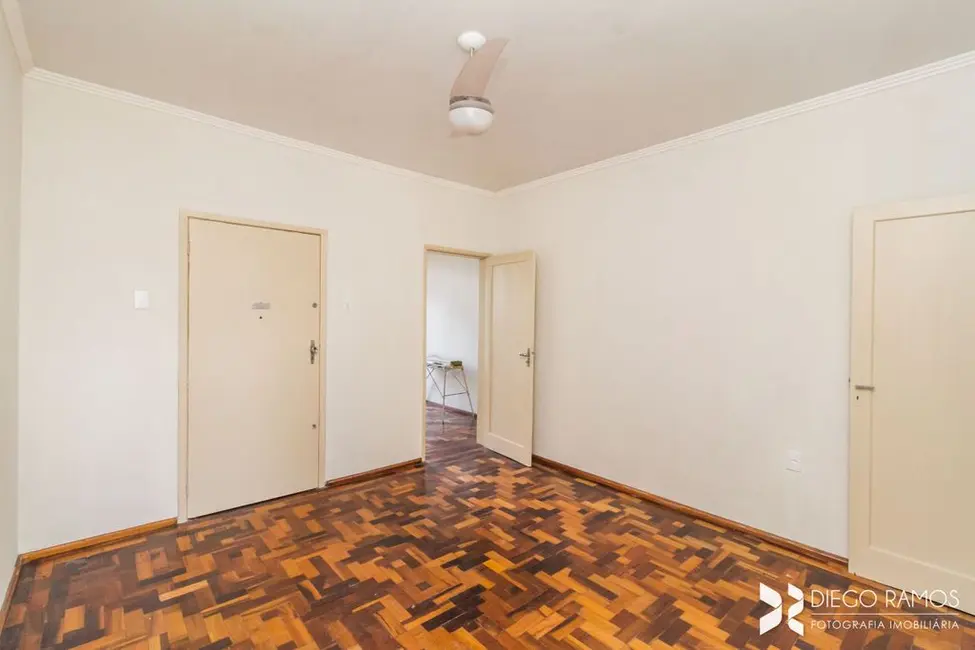 Foto 4 de Apartamento com 3 quartos à venda, 105m2 em Azenha, Porto Alegre - RS