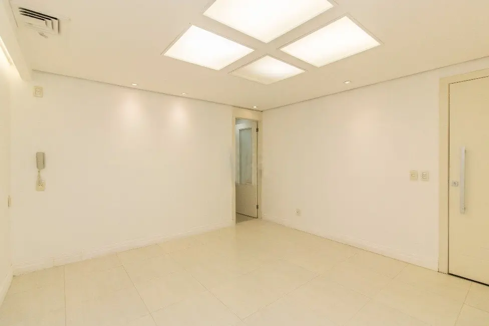 Foto 3 de Sala Comercial à venda, 44m2 em Moinhos de Vento, Porto Alegre - RS